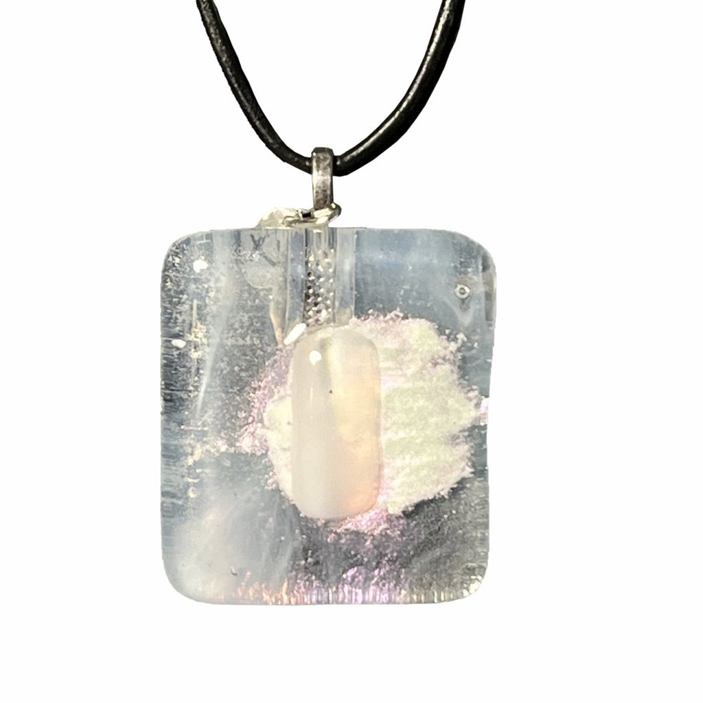 Pendentif translucide et chrome en verre fusionné N°12 - Nos Colonnes